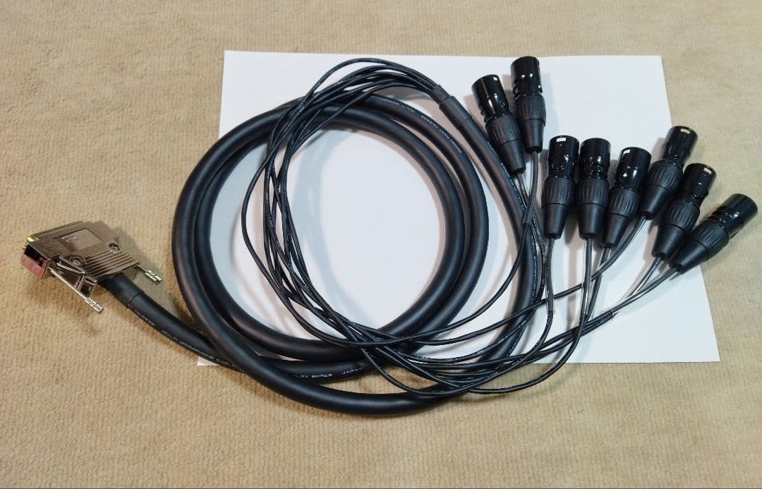 MOGAMI 2932 D-Sub25→XLRコネクター オス 2m