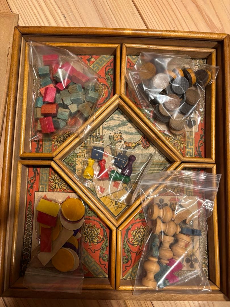 聖*o様 フランスアンティークボードゲーム　nainjaune フランス木箱