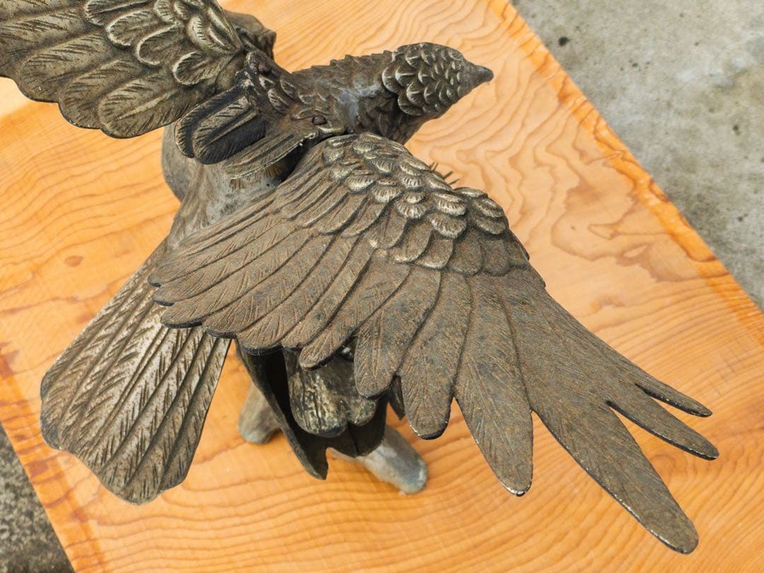 猛禽類鉄彫刻 鷹 鷲 置物