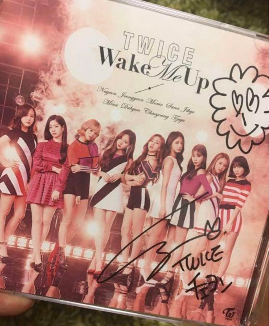 TWICE サイン CD