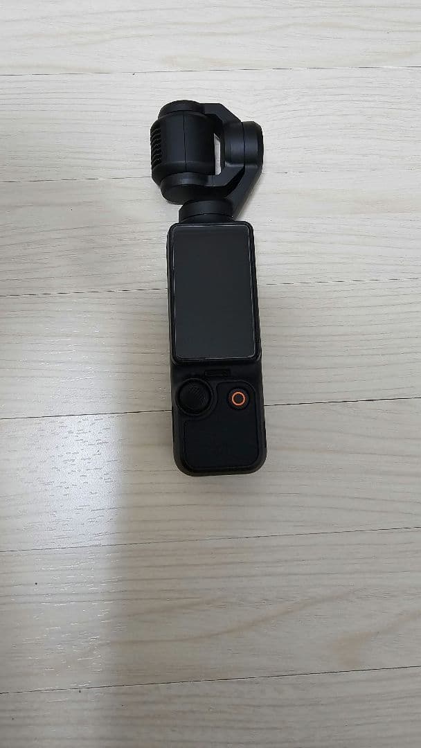 ビデオカメラ DJI Osmo Pocket 3 Creator Combo