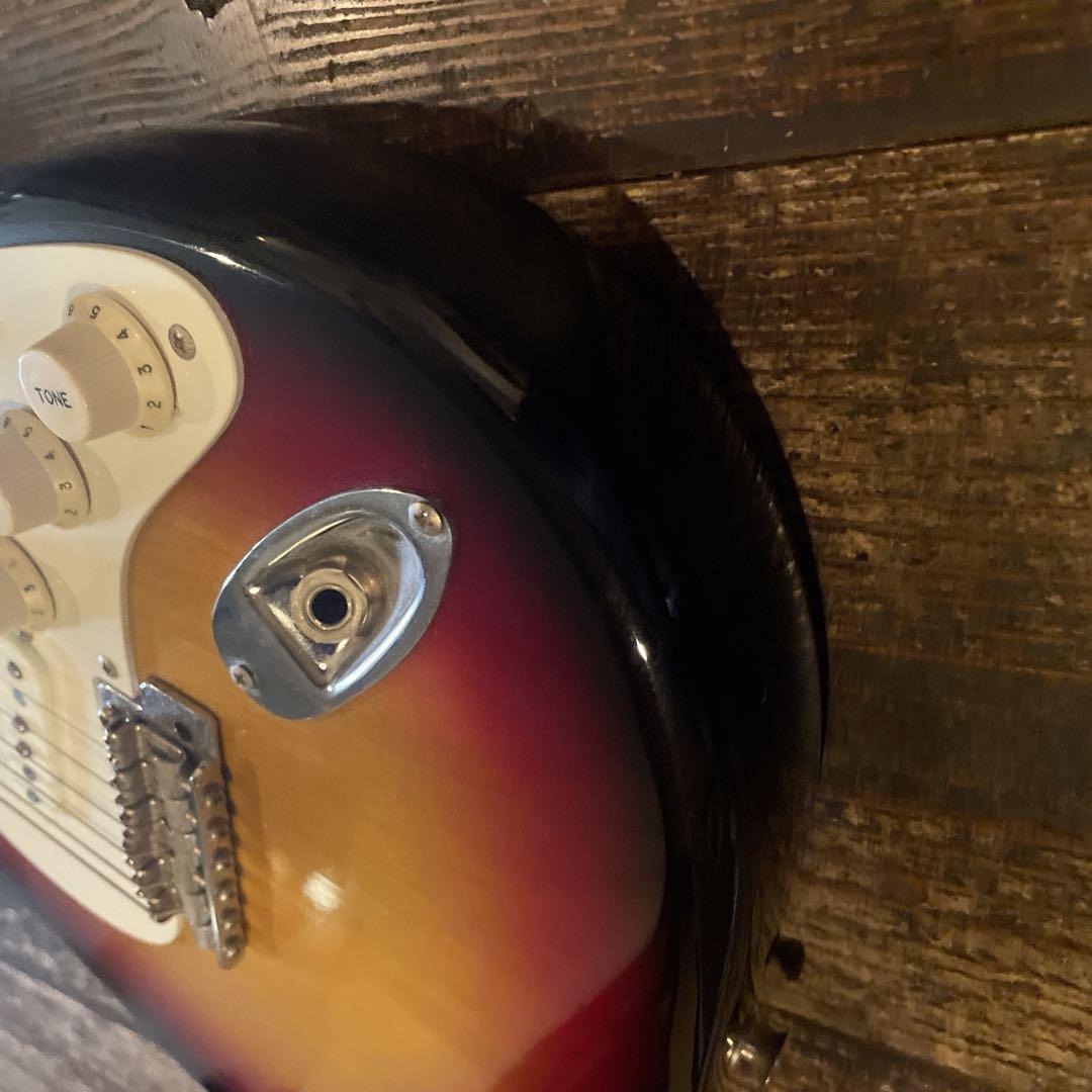 美品　TOKAI トーカイ　ST50 ストラトキャスター　サンバースト
