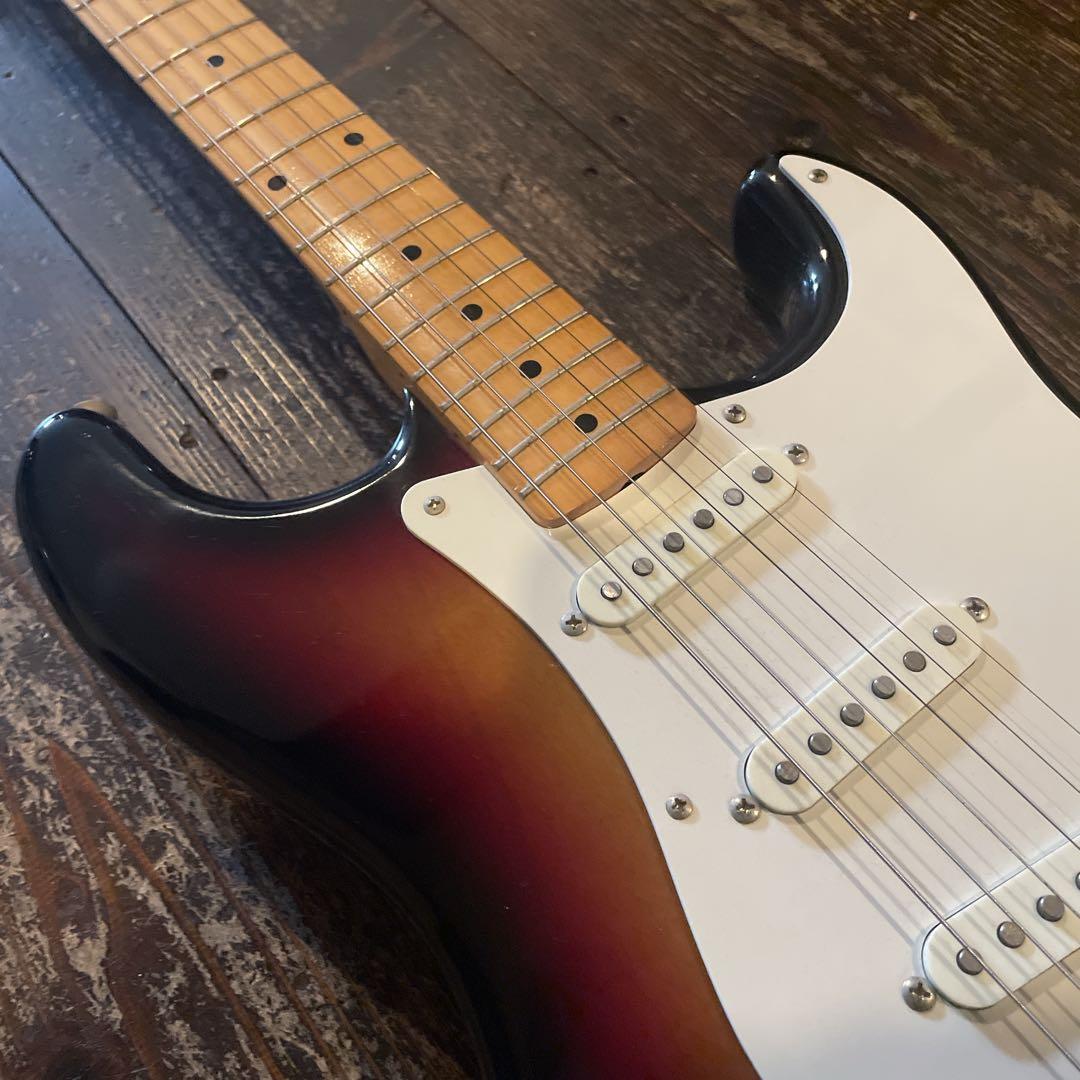 美品　TOKAI トーカイ　ST50 ストラトキャスター　サンバースト