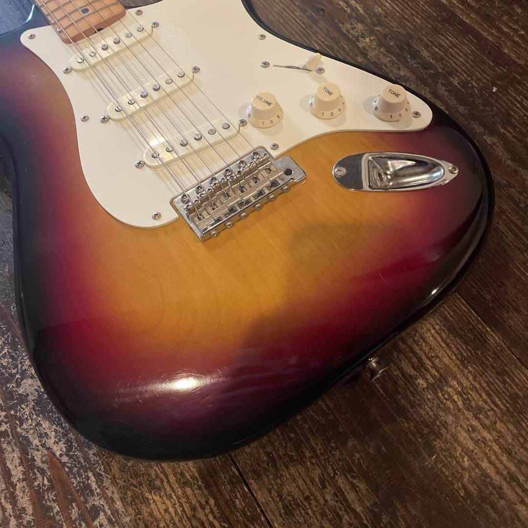 美品　TOKAI トーカイ　ST50 ストラトキャスター　サンバースト