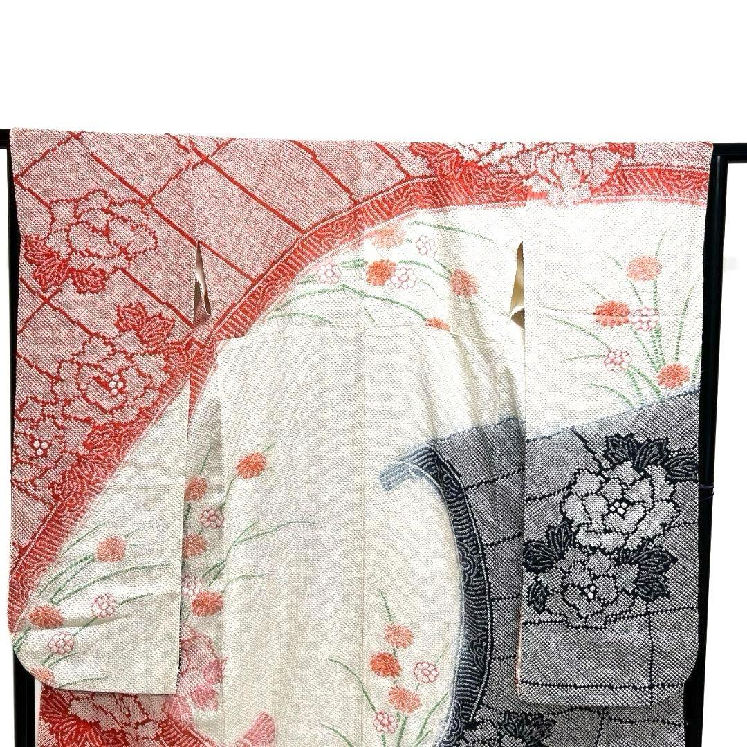 総絞り　牡丹　菊花　花模様　振袖　成人式 晴れの日 着物 032a p