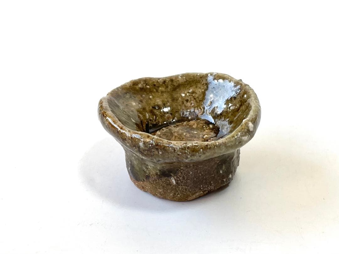 陶芸家　國吉清尚　焼締　ぐい呑　酒器　酒盃　伝説の陶芸家　自然釉　沖縄