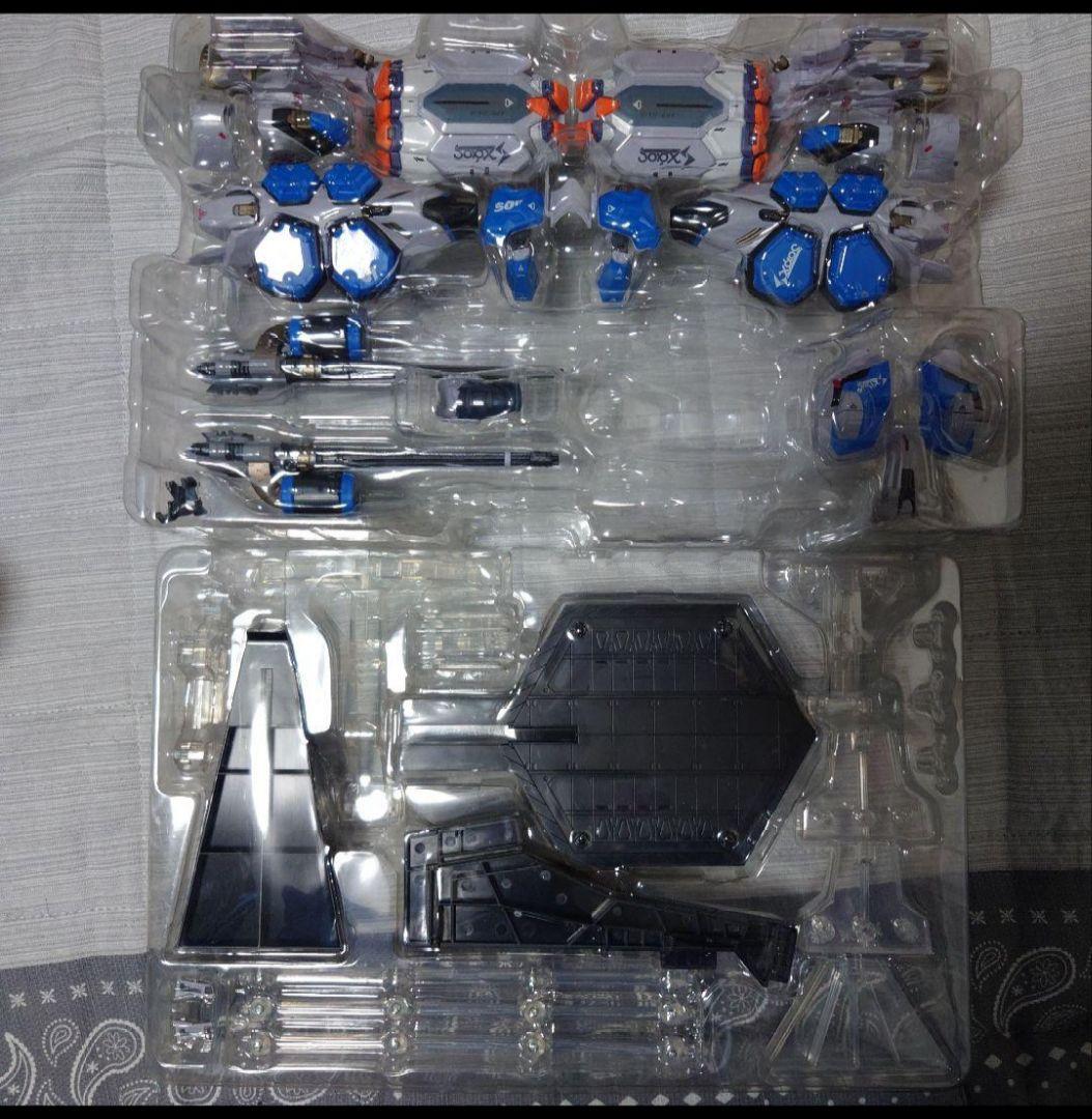 DX超合金 VF-31AX カイロスプラス アーマードパーツセット