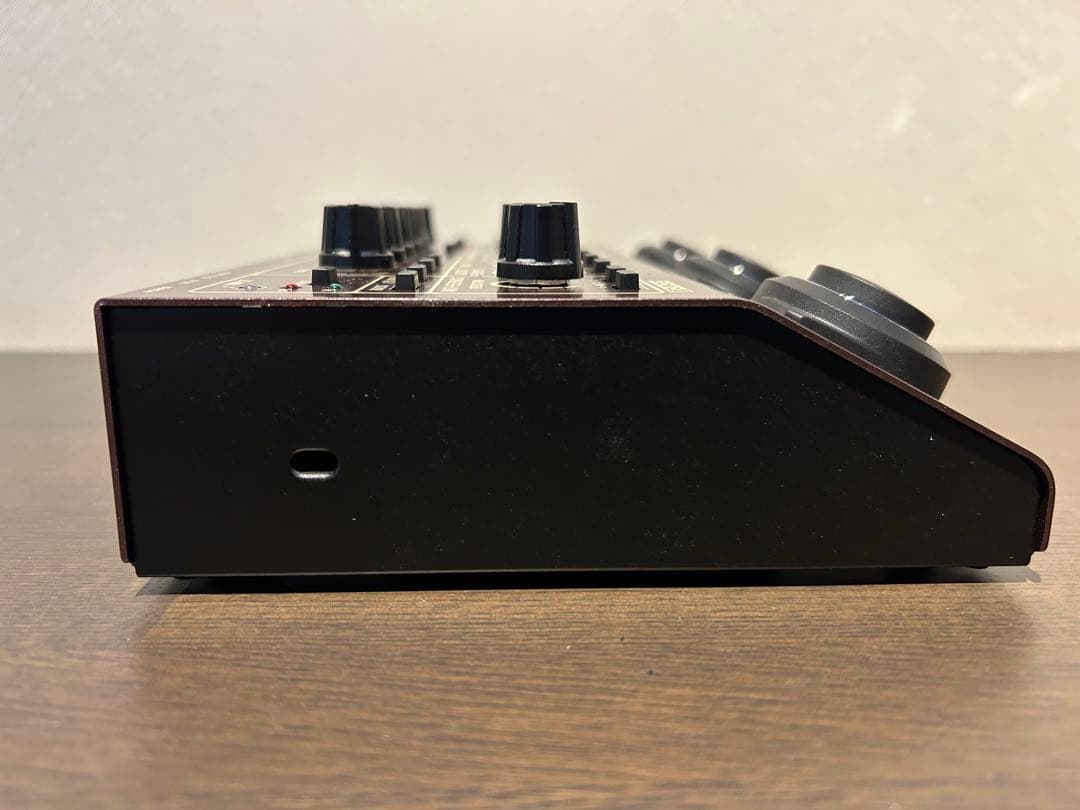 ギター BOSS AD-10 Acoustic Preamp