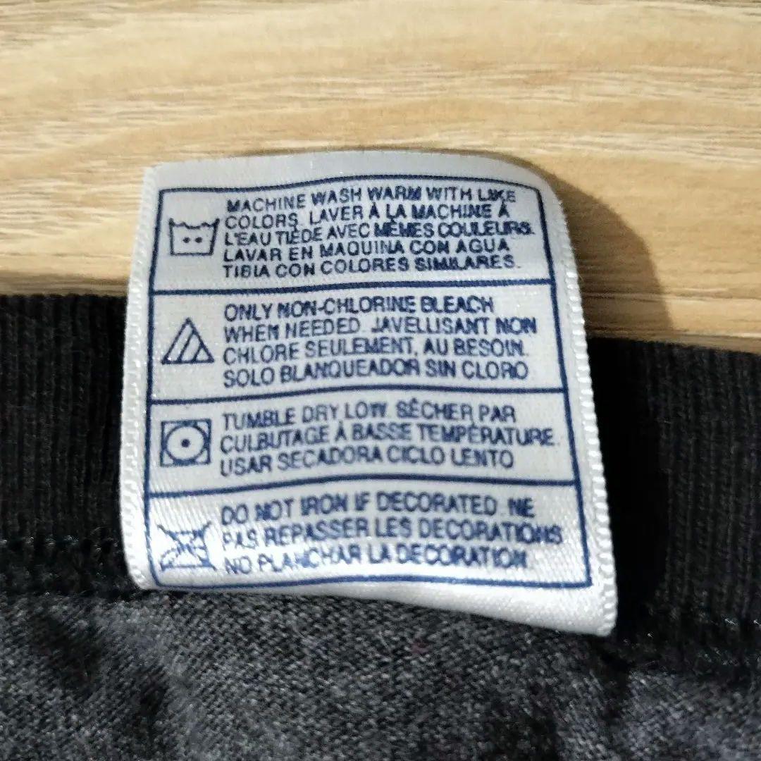 ② レッド・ホット・チリ・ペッパーズ STADIUM ARCADIUM Tシャツ