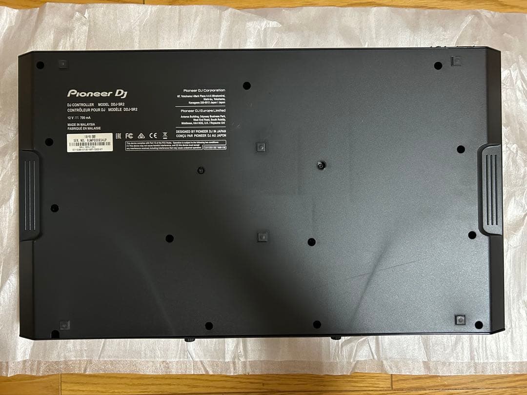 Pioneer DJ DDJ-SR2 コントローラー