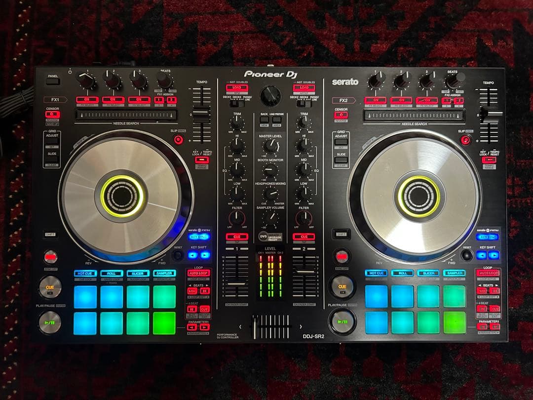 Pioneer DJ DDJ-SR2 コントローラー