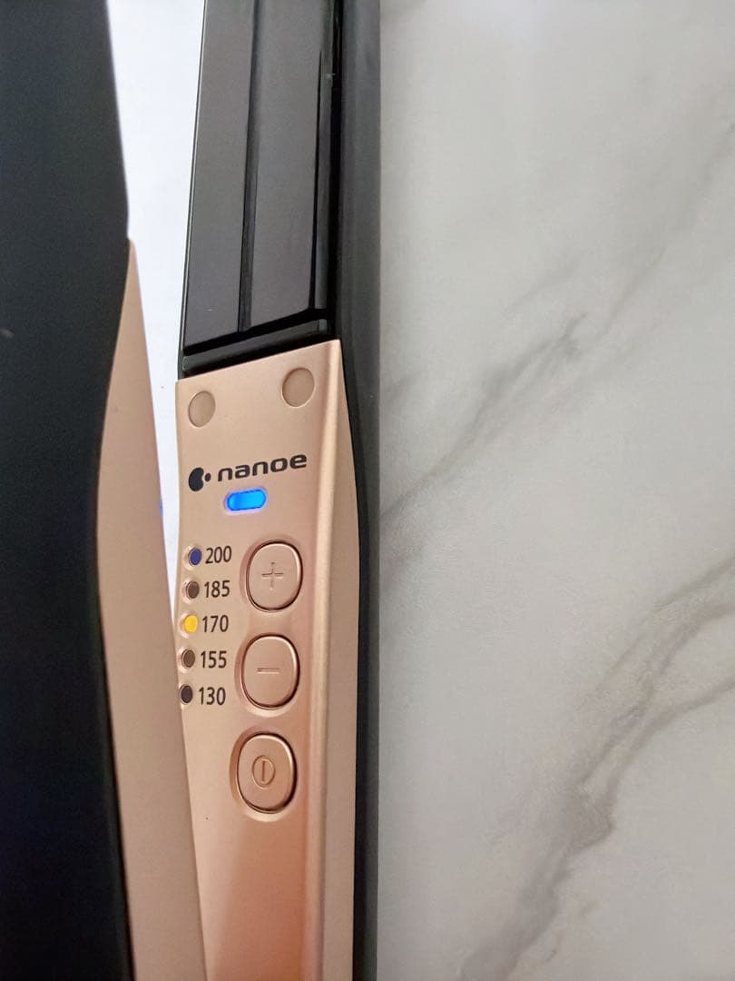 Panasonic ナノケア ストレートアイロン EH-HS0E 海外対応⭕️