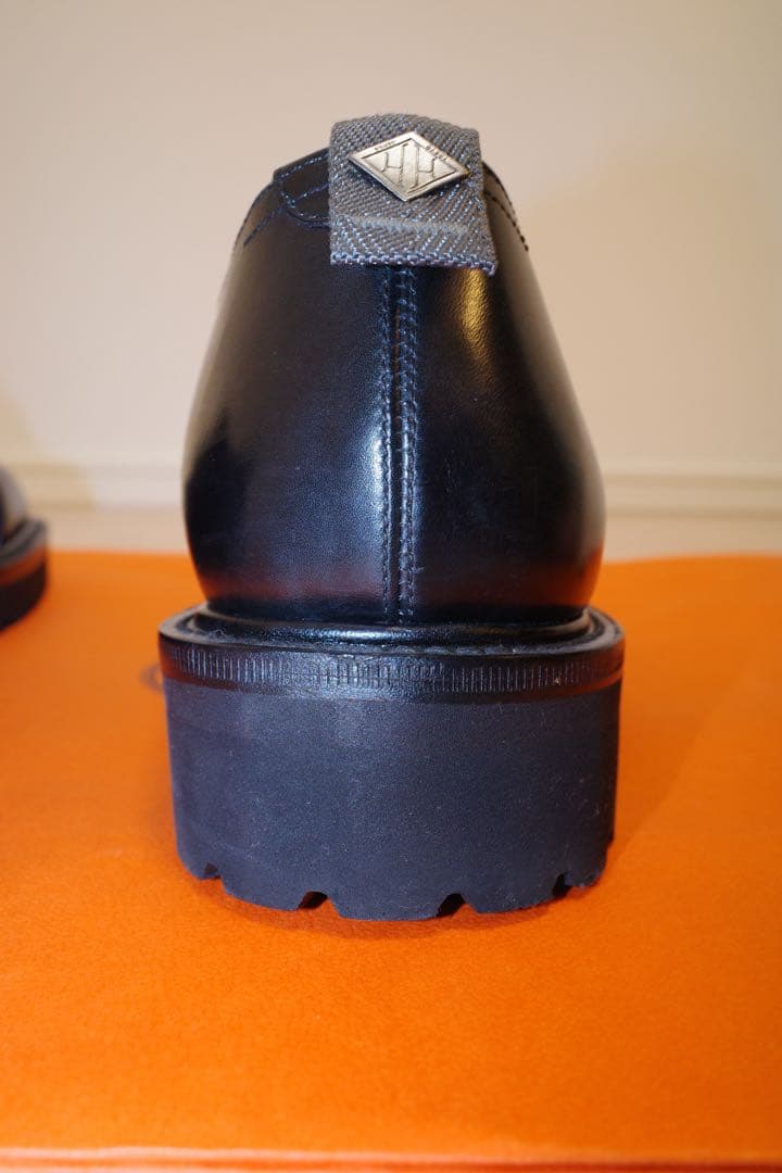 ダブルモンクストラップ