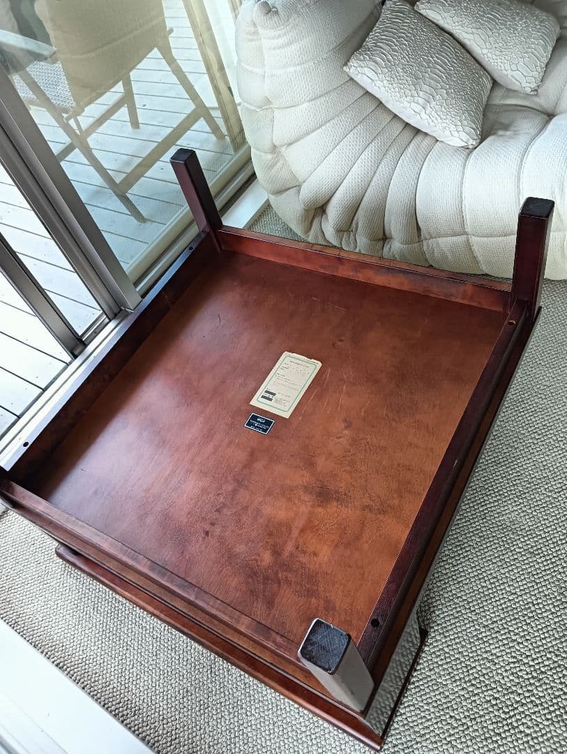 引取はお値引 ソファ用コーナーテーブル　正統派　高級家具モリシゲ　サイドテーブル