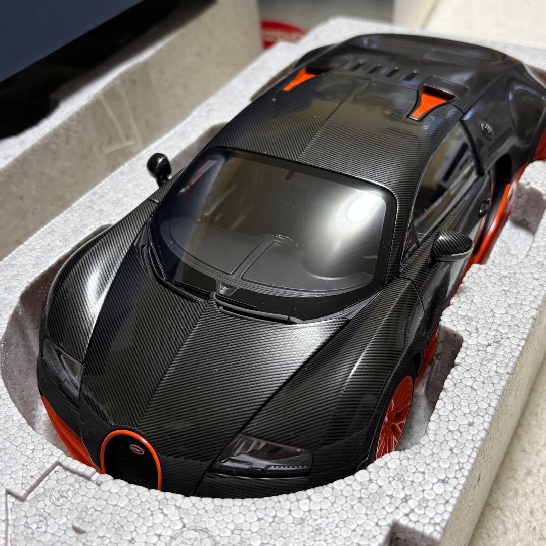 AUTOART Bugatti Veyron ミニカー 1/18