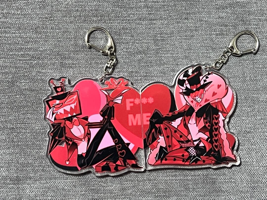 1/15まで　ハズビンホテル ヴォックス ヴァレンティノ アクリルキーホルダー