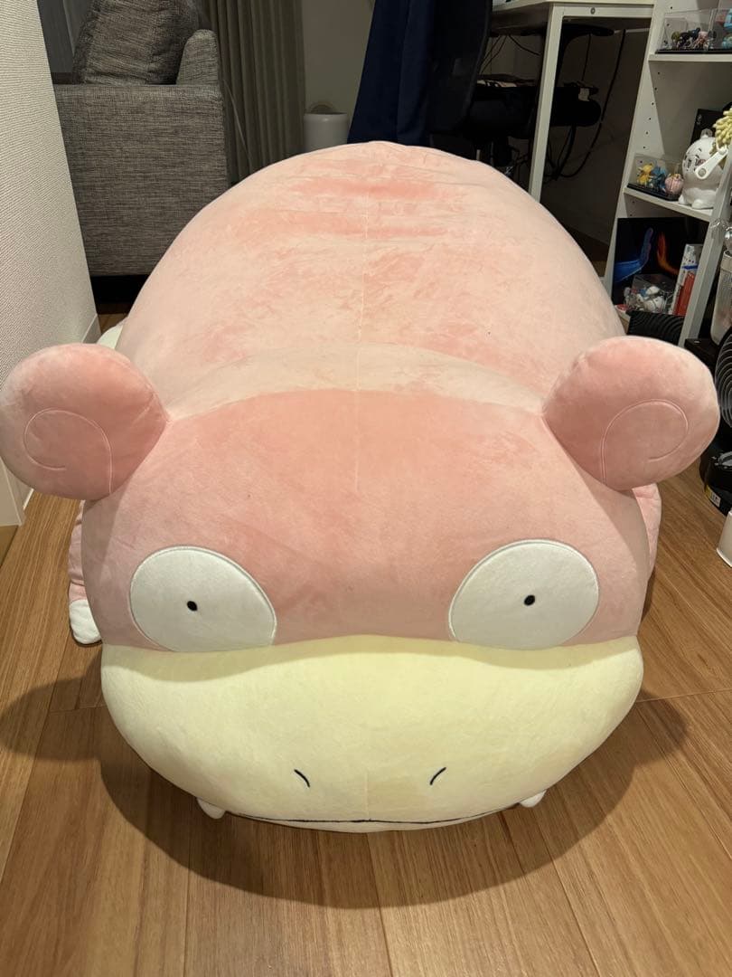 ポケモンセンター受注生産限定　等身大ヤドン ぬいぐるみ