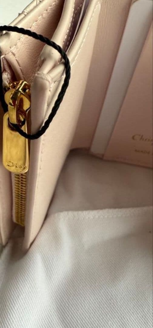 ディオール Caro Hibiscus Lジップウォレット ピンク