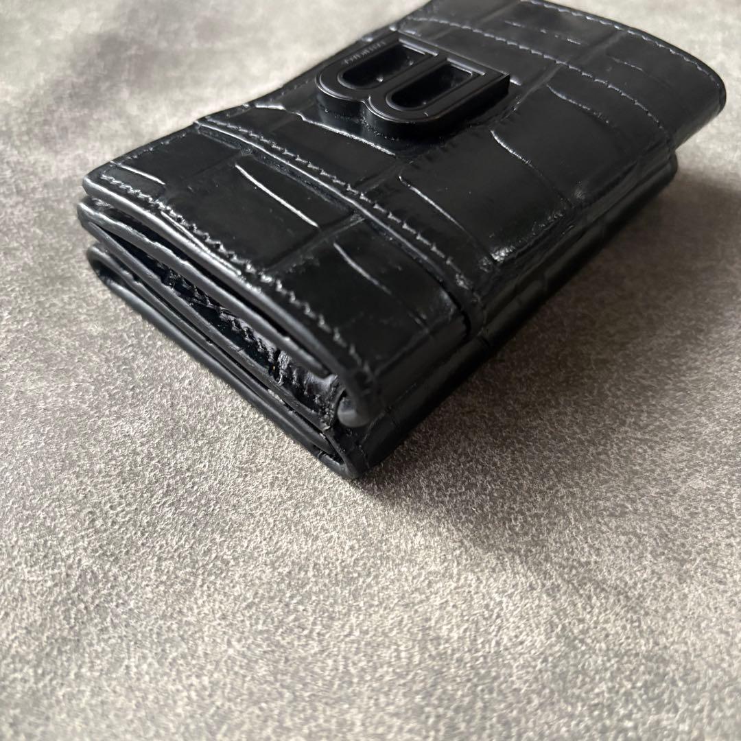 バレンシアガ 三つ折りブラック アワーグラス クロコ 型押し Bロゴ