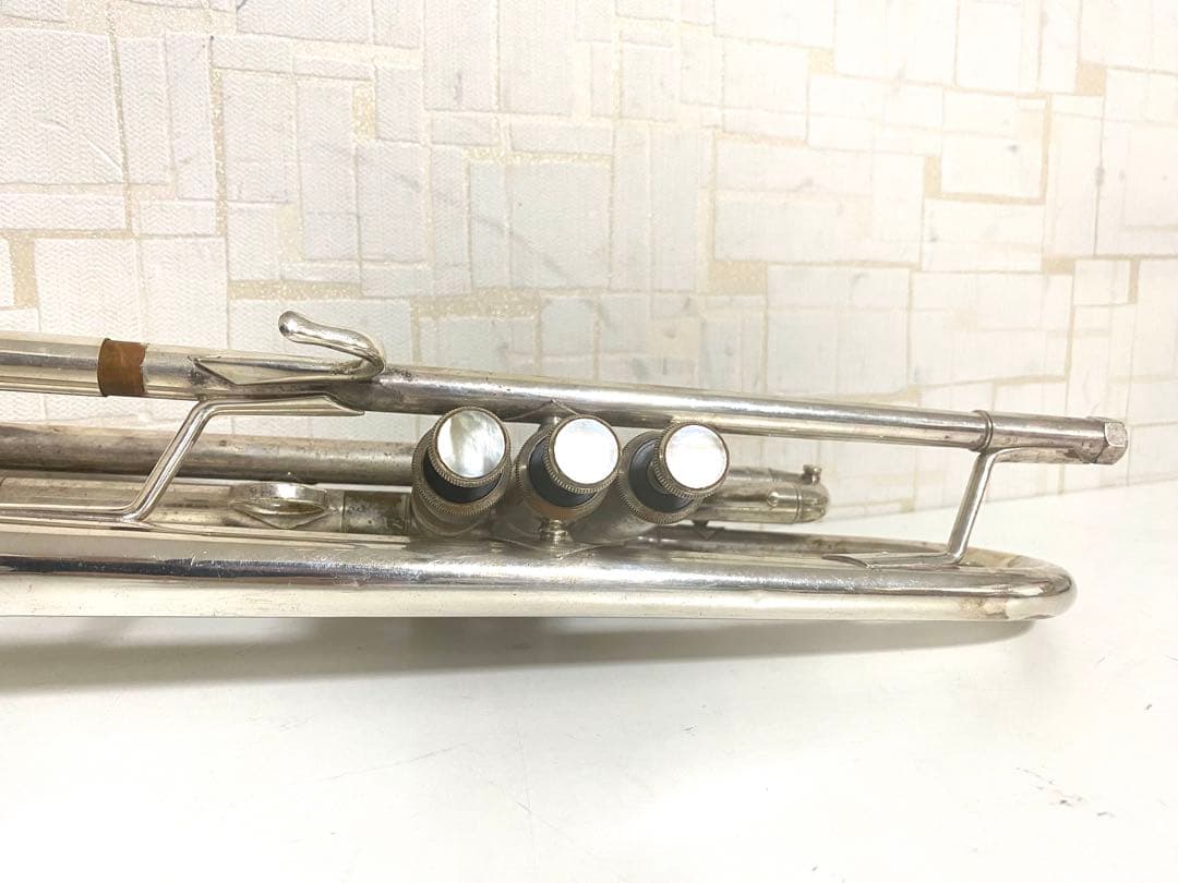 bach stradivarius model 37 トランペット 管楽器