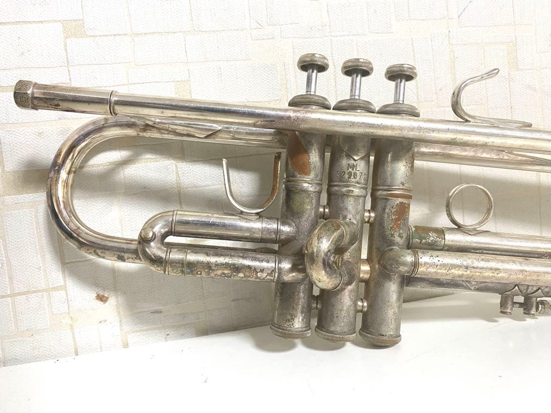 bach stradivarius model 37 トランペット 管楽器