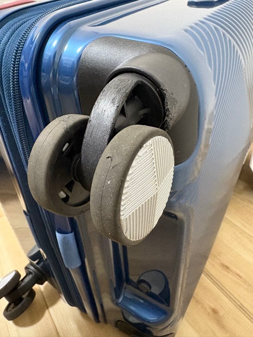 サムソナイト スーツケース VOLANT スピナー61 50L TSAロック搭載