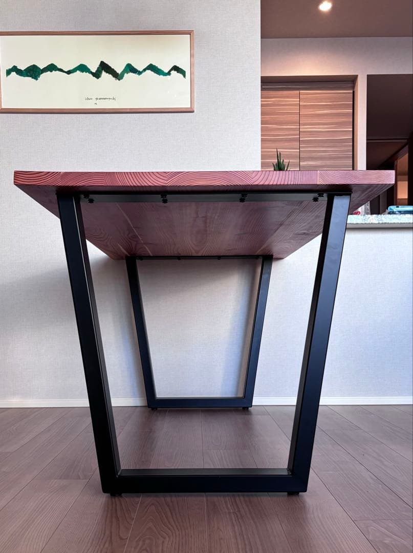 かなでものTHE TABLE / 飛騨唐松 × Black Steel