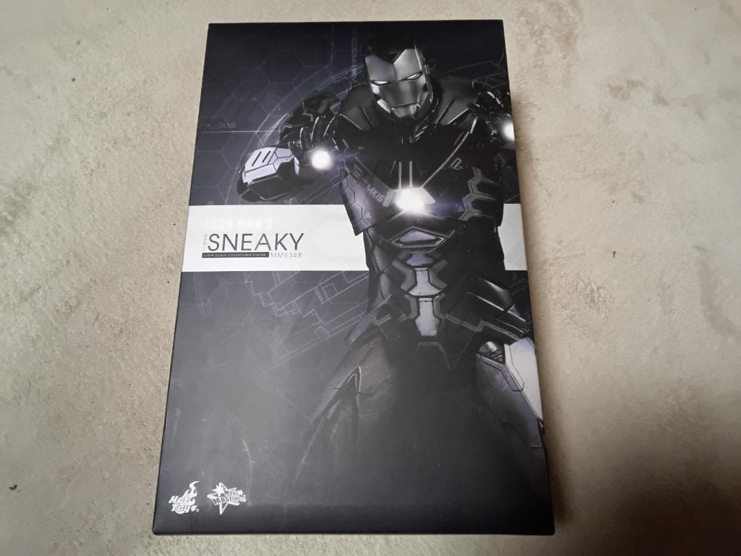j*o様 ホットトイズ 1/6 アイアンマン マーク15 スニーキー