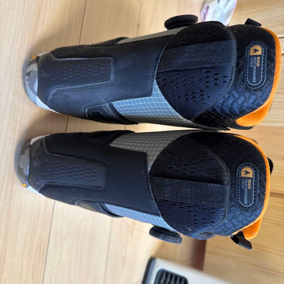 ほだか BOAシステム スノーボードブーツ ブラック/オレンジ