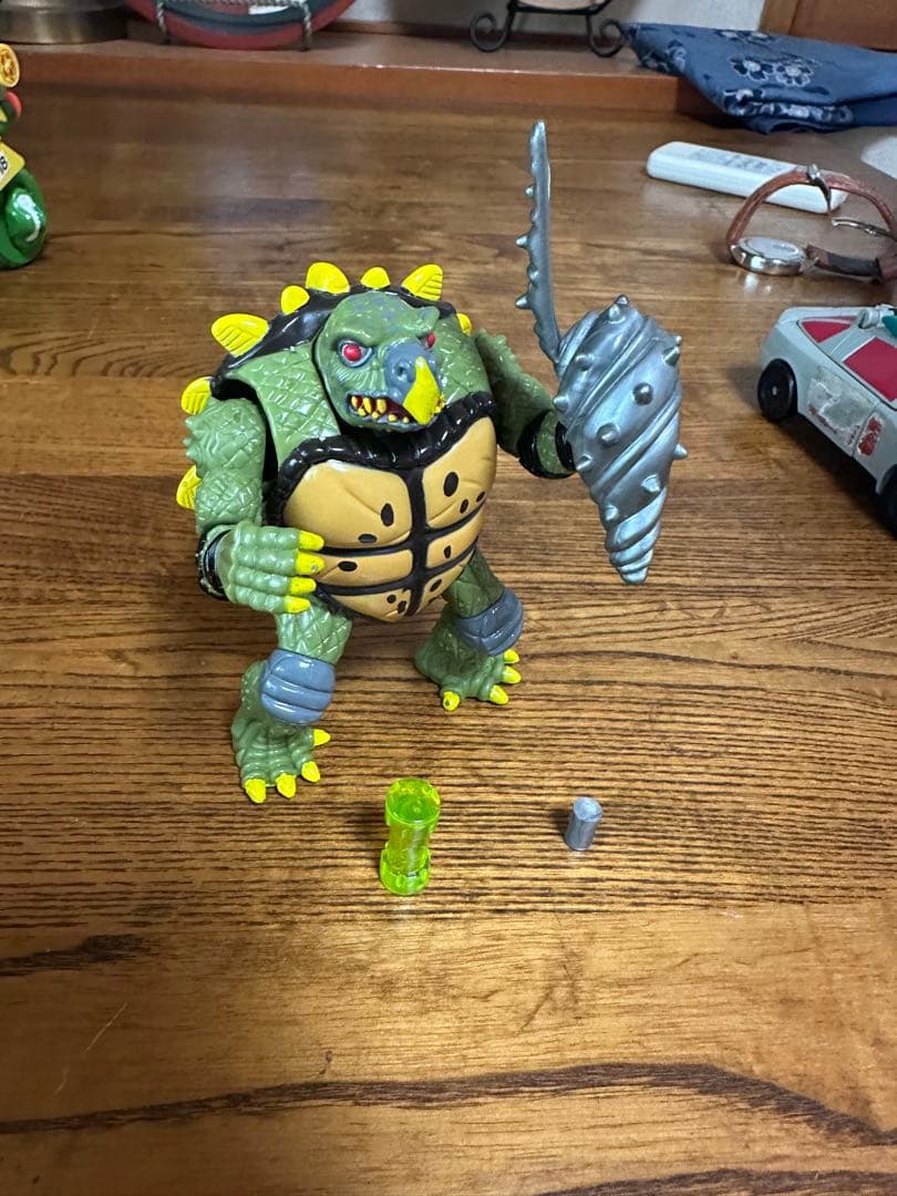 ミュータント・タートルズ フィギュアとビークルセット