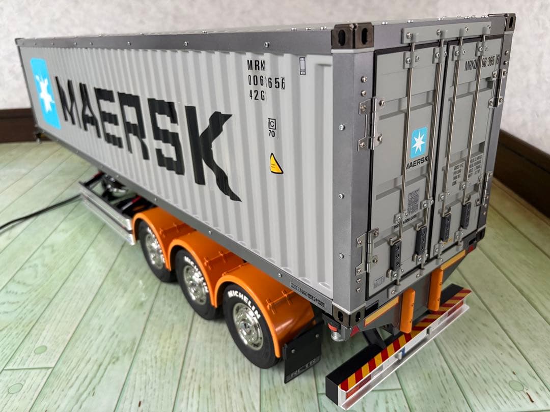 タミヤ1/14RC トレーラー用 40フィートコンテナ 3軸セミトレーラー　荷台