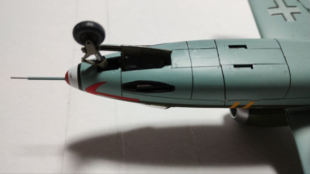 プラモデル完成機　1/48　ハインケルHe162a-2サラマンダー