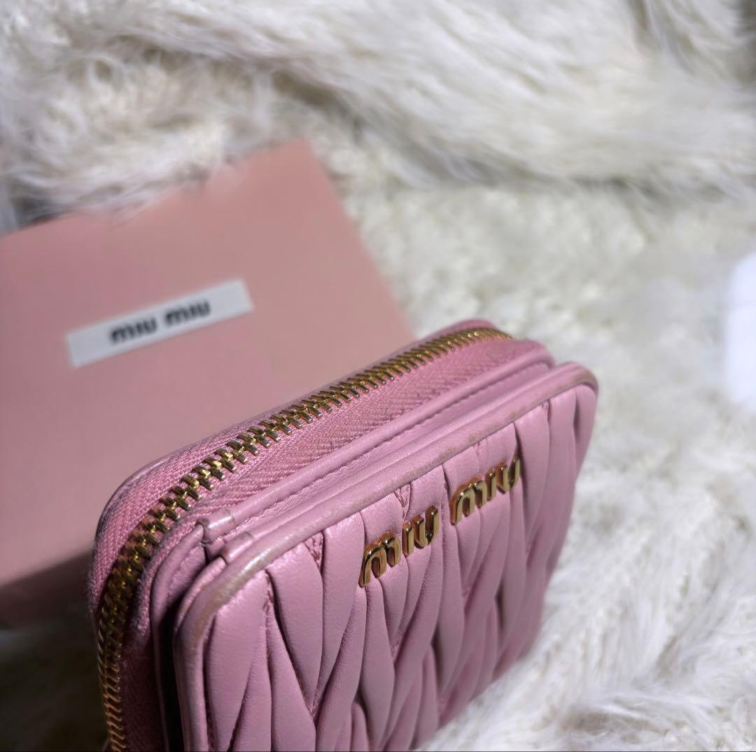 miu miu キルティング 二つ折り財布 ピンク 【正規品】