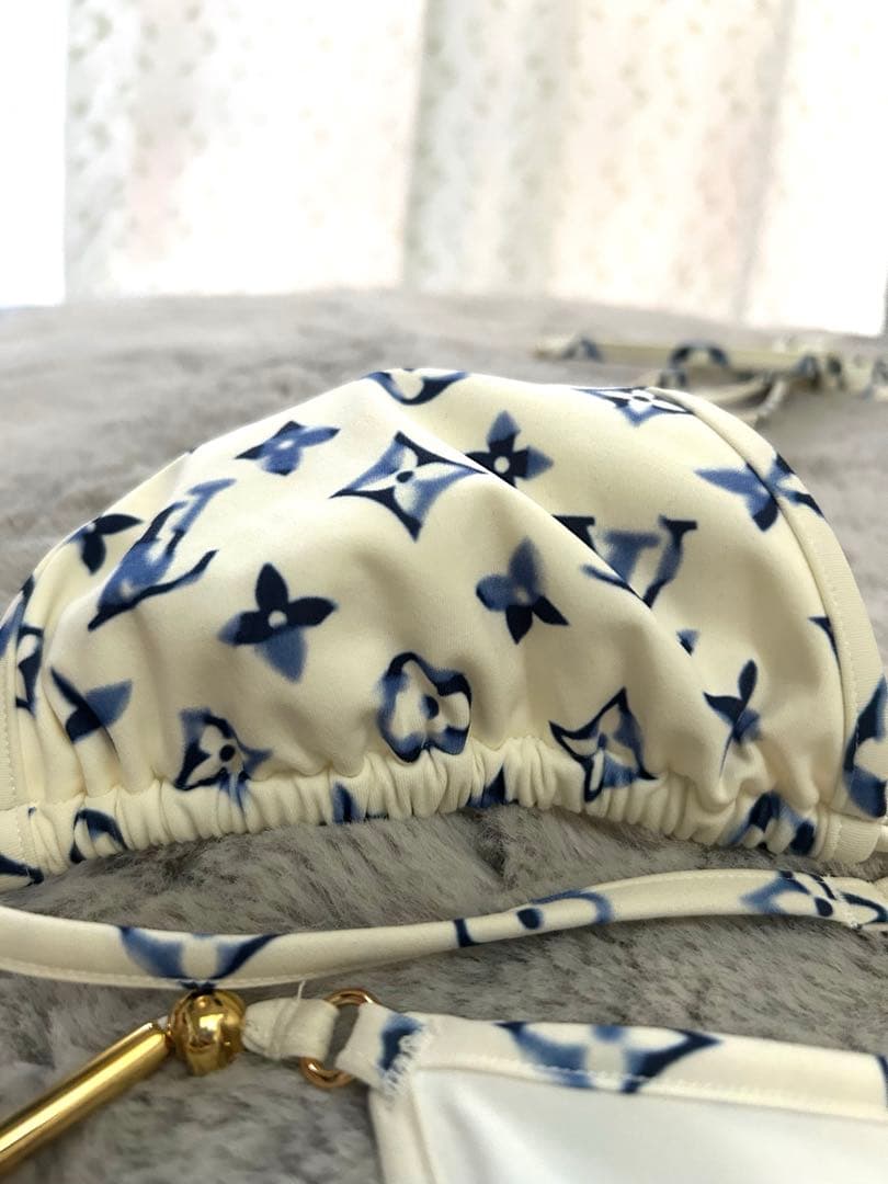 ルイヴィトン アクアレル モノグラム ビキニトップ36 新作ビキニ半額以下！！