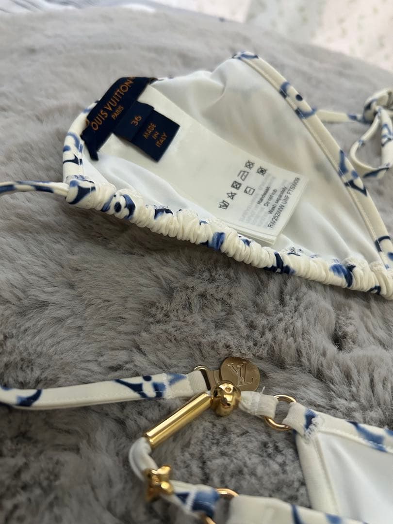 ルイヴィトン アクアレル モノグラム ビキニトップ36 新作ビキニ半額以下！！