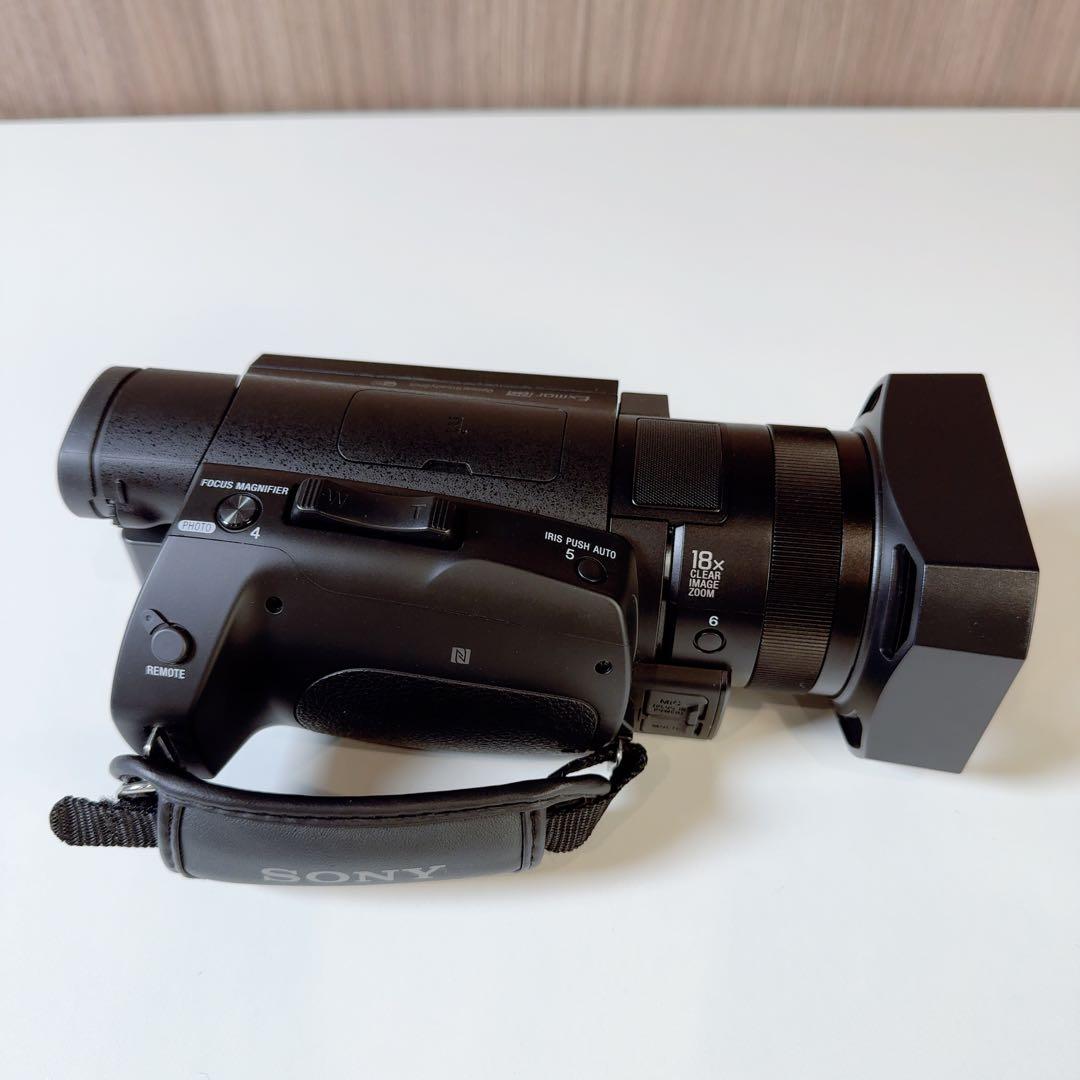 SONY FDR-AX700ビデオカメラ