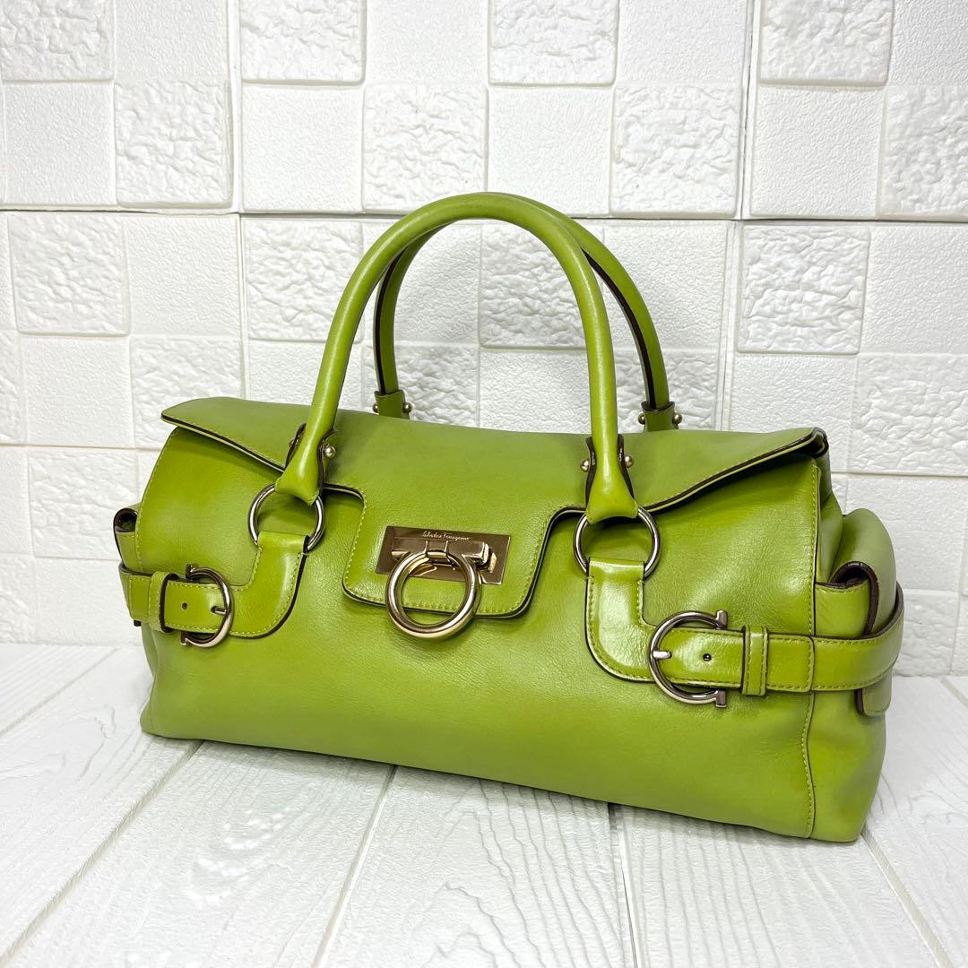 【入手困難】✨上美品✨☘️フェラガモ☘️✨ハンドバッグ✨ガンチーニ✨グリーン✨