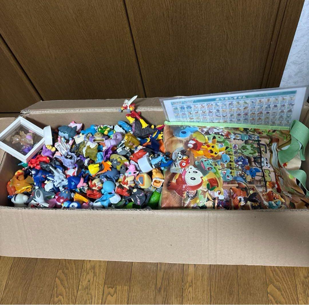 約1030匹　ポケモンキッズ　クリア　モンコレ　指人形　フィギュア　カントー