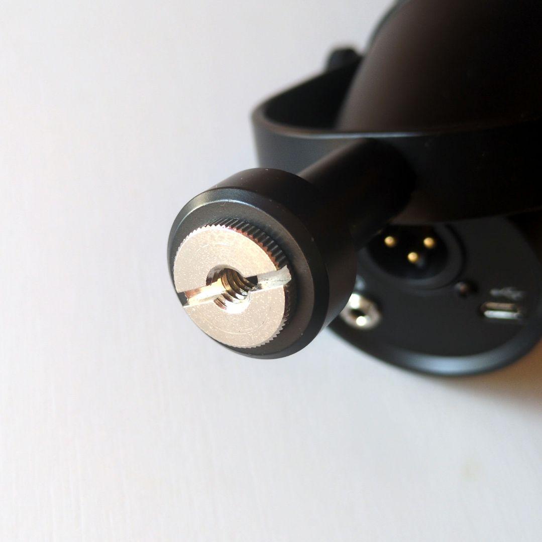 SHURE　MV7　ダイナミックマイク　ポッドキャスト　マイクロホン　シュア