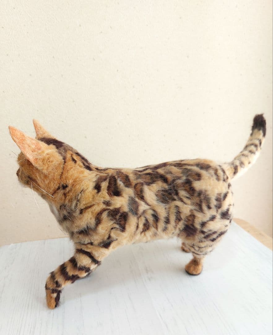 羊毛フェルト　猫(ベンガル)