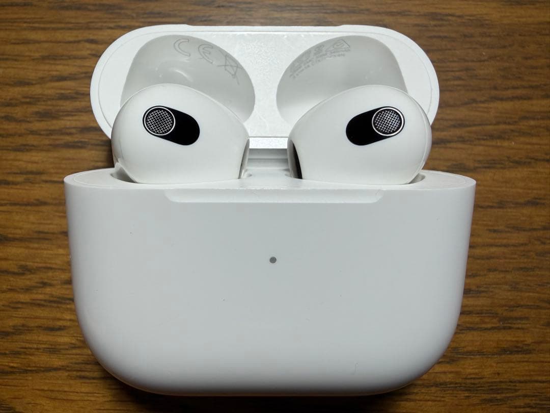 【純正品】AirPods3 本体 MagSafe充電ケース 充電ケーブル 箱