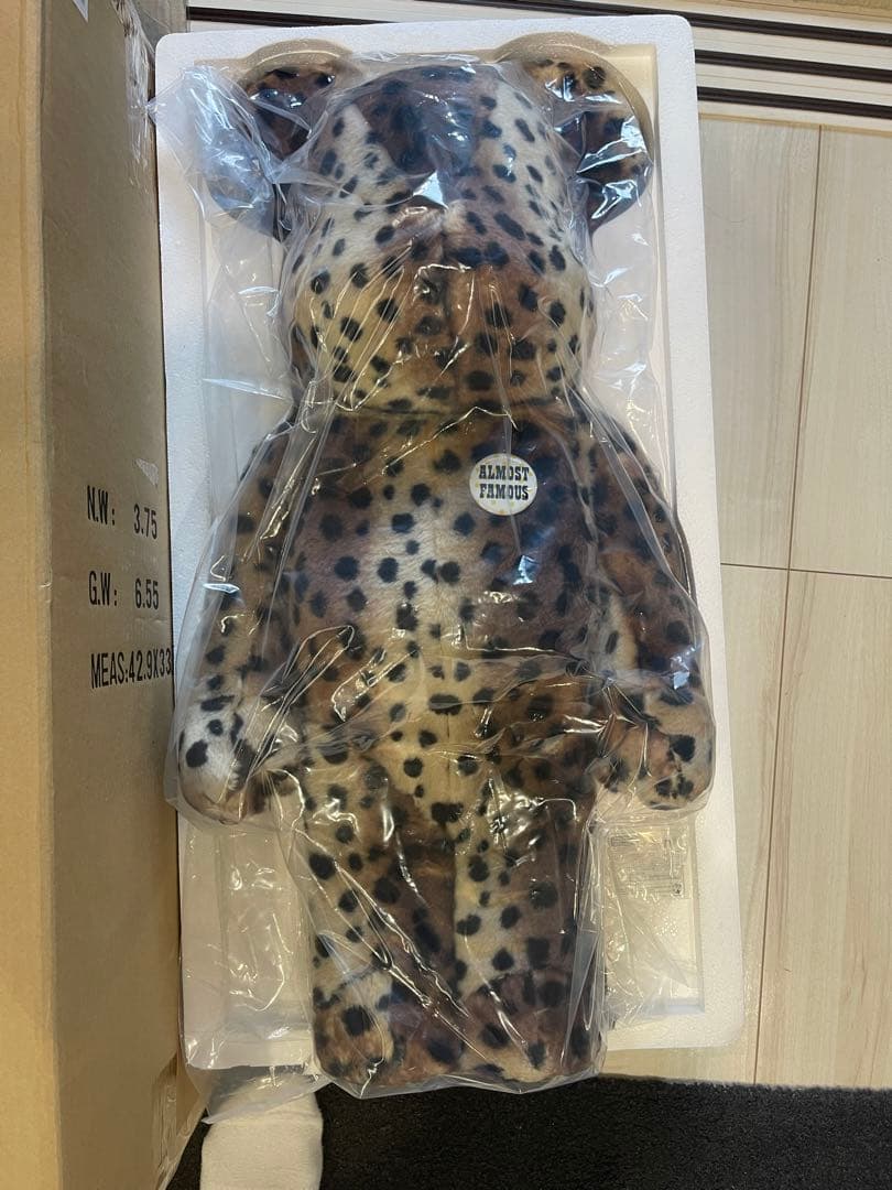 入手困難 正規品　美品 KAWS hf 初代 カウズ 等身大 特大