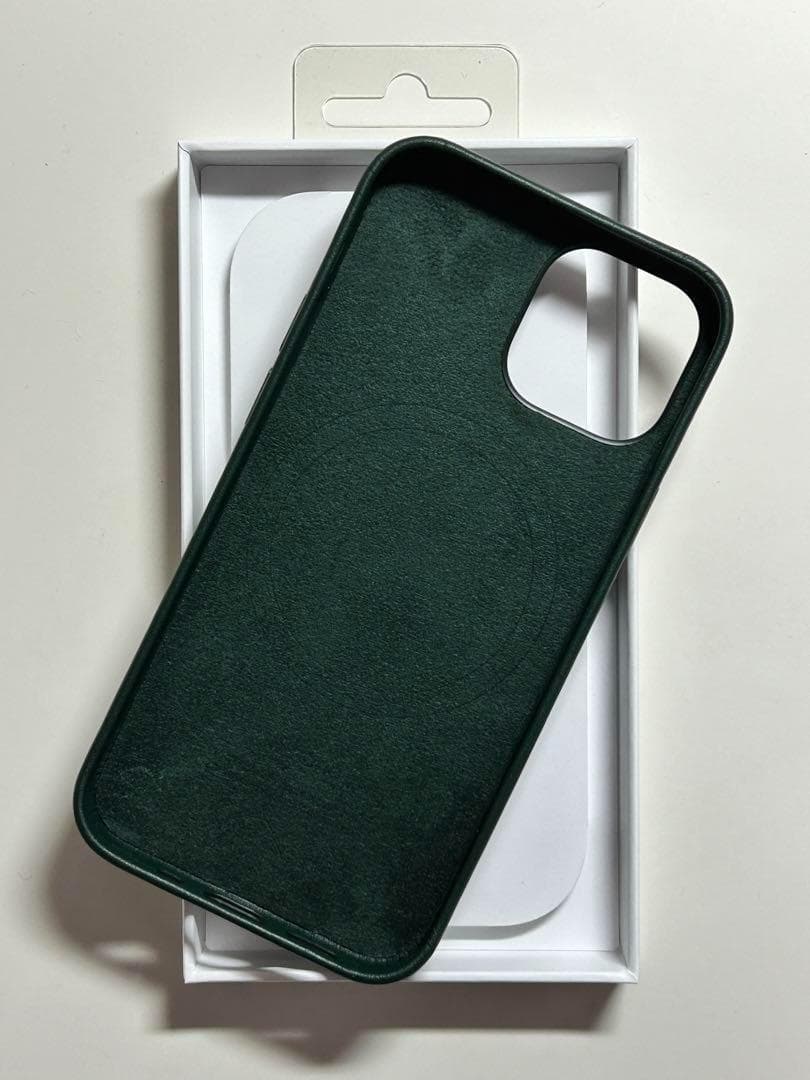 【新品】純正 iPhone 13 mini レザーケース・セコイアグリーン①
