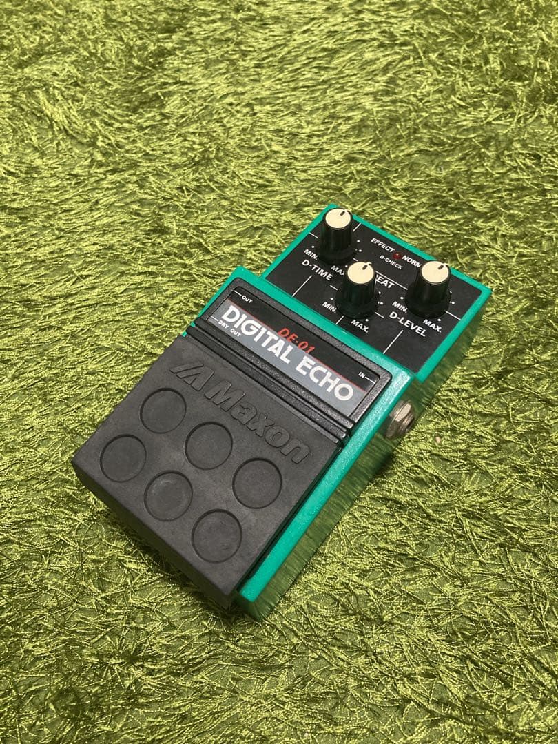 ギター Maxon DE-01