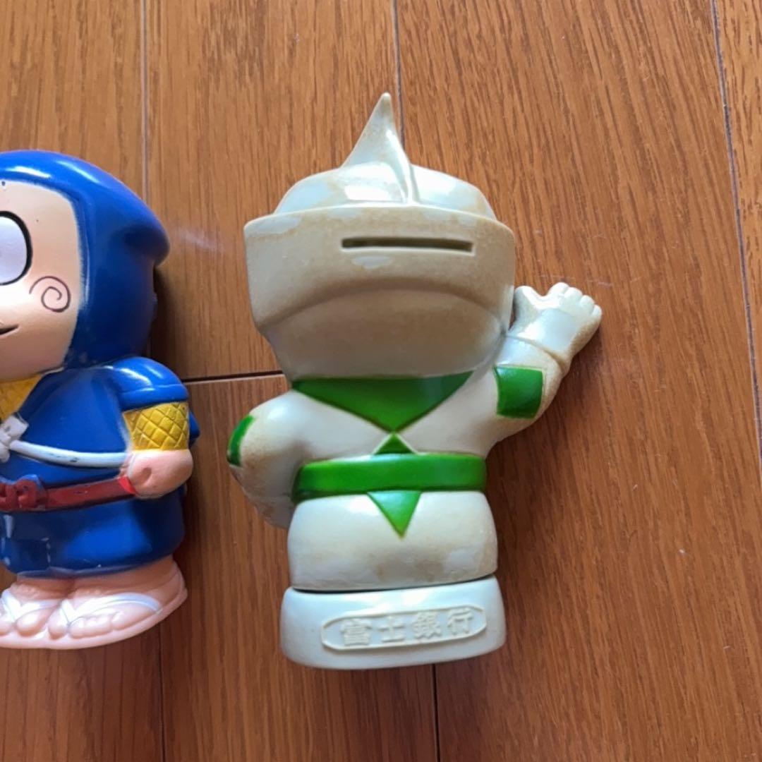 ミラーマン、ドラえもん、忍者ハットリくんのレトロ貯金箱4点セット