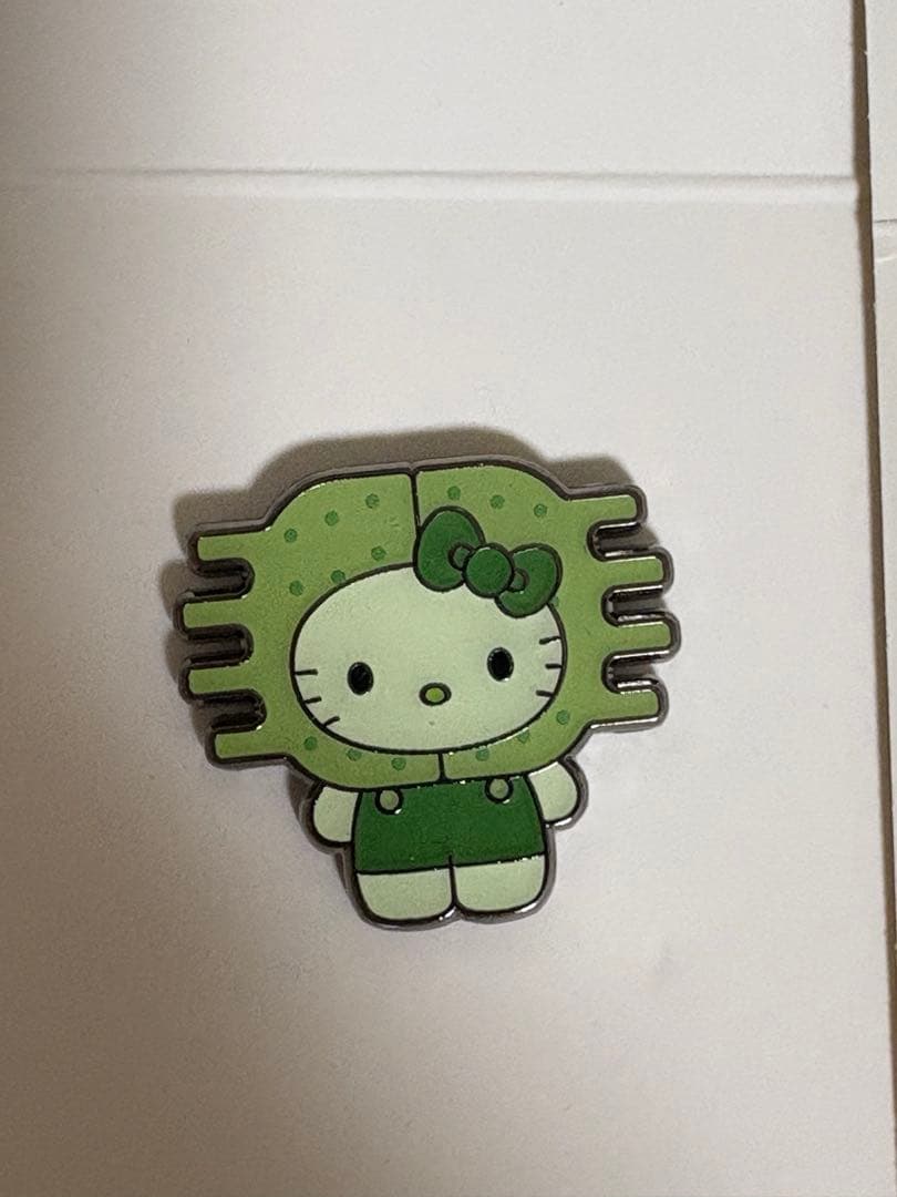 日本館藻キティ　ピンバッチ　4個セット