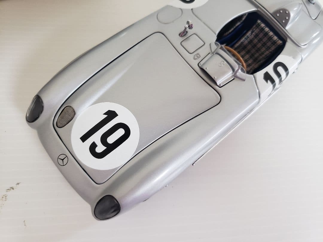 ミニカー MINICHAMPS 1/24 Mercedes-Benz 300 SLR