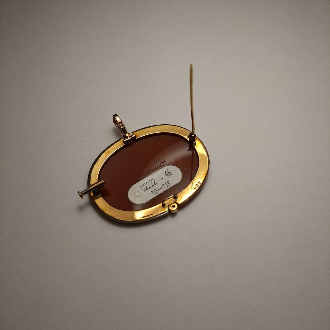 K18　カメオの　ブローチ　ペンダントトップ　18金　750　ダイヤモンド