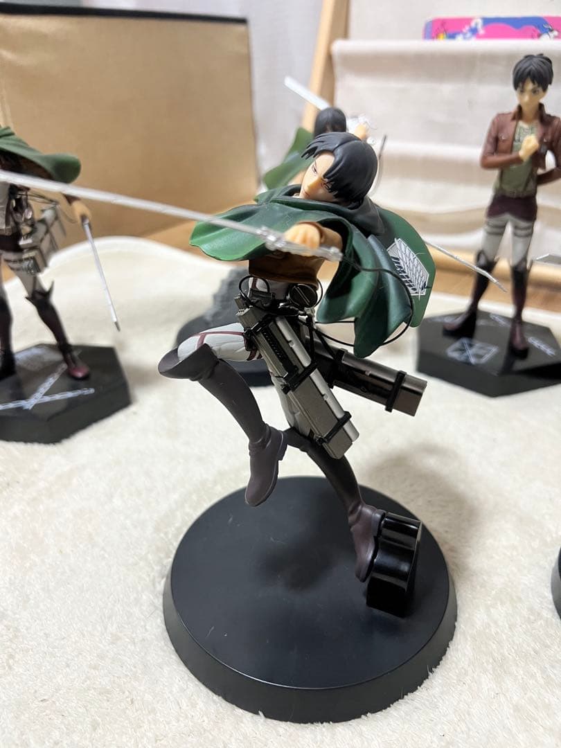 進撃の巨人 リヴァイ フィギュア 6体セット