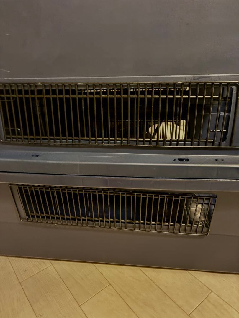 大型犬用ダークブルーケージ